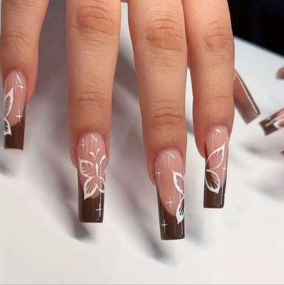 24 Pieces Fake press on nails - Picture 7 of 7